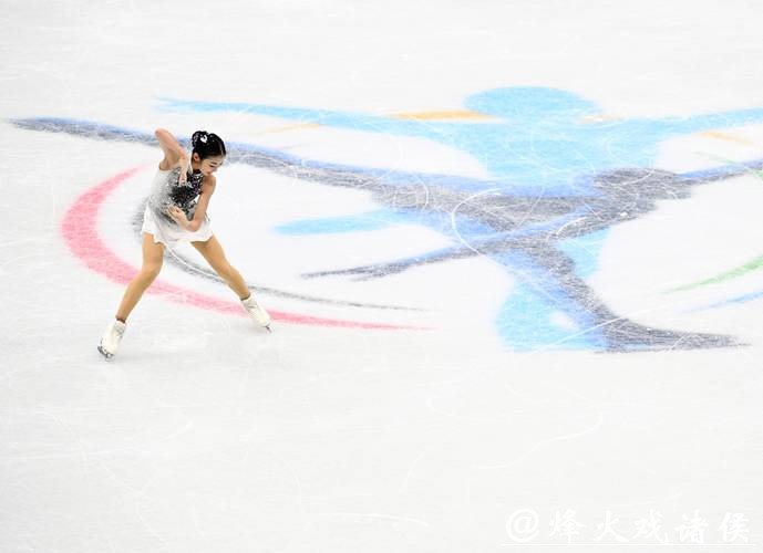 米兰冬奥会丨中国花滑无缘团体决赛 老将新兵全力发挥不留遗憾
